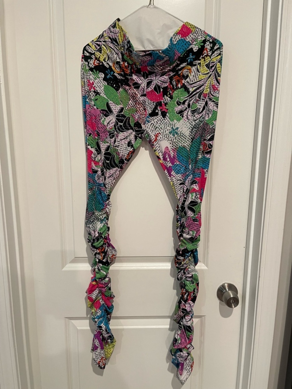 Women’s Multicolor Ruched Leggings - Brand Unspecified